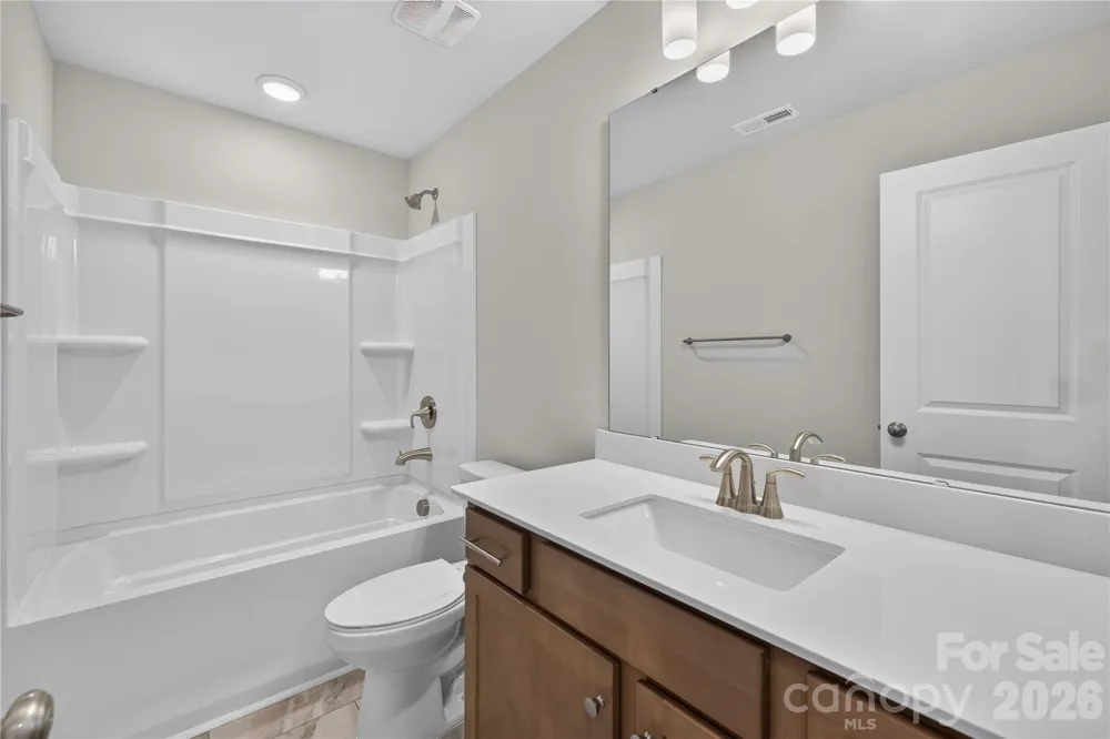 571 Cape Cod Way Rock Hill, SC 29732
