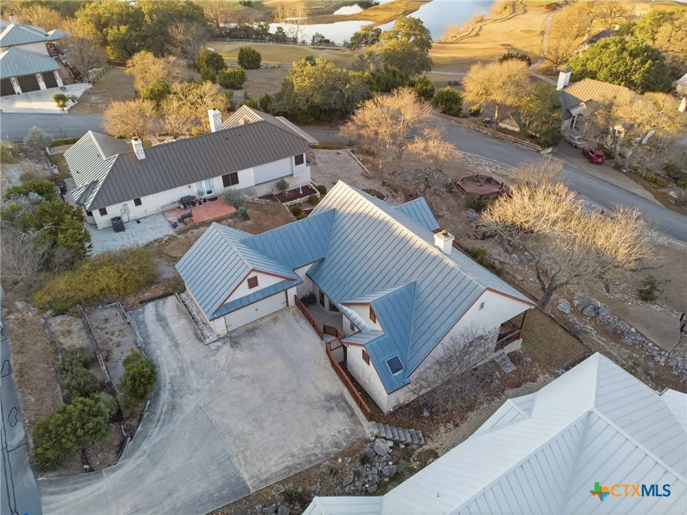 204 Tapatio Dr. W. Boerne, TX 78006