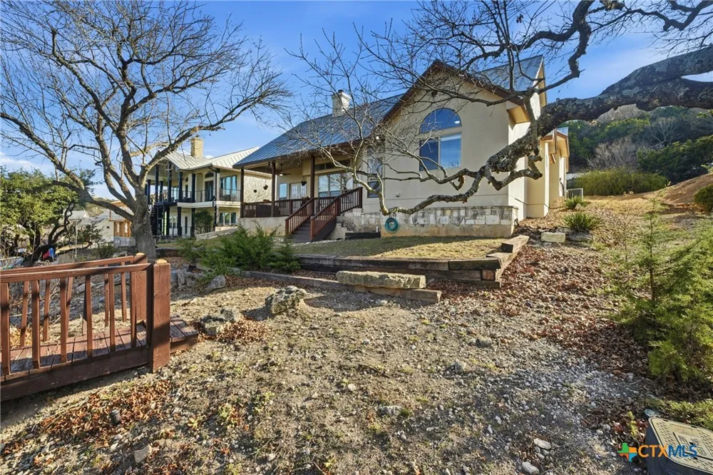 204 Tapatio Dr. W. Boerne, TX 78006