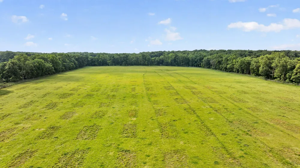 2405 Nicholson Lane Albion, MI 49224