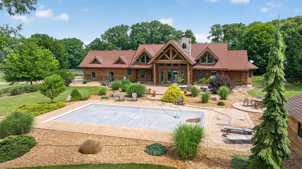 2405 Nicholson Lane Albion, MI 49224