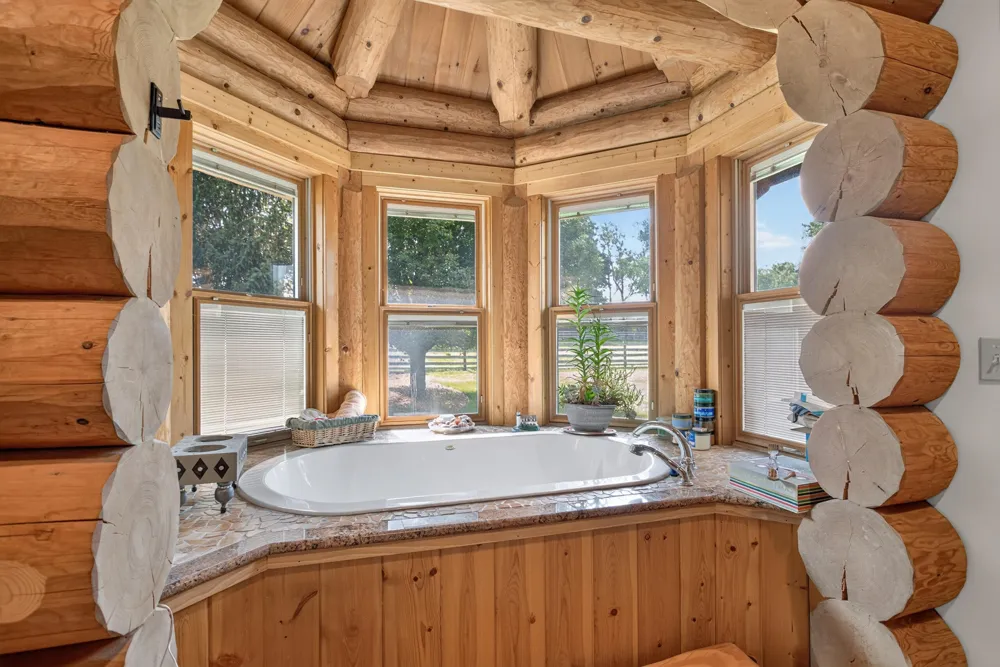 2405 Nicholson Lane Albion, MI 49224