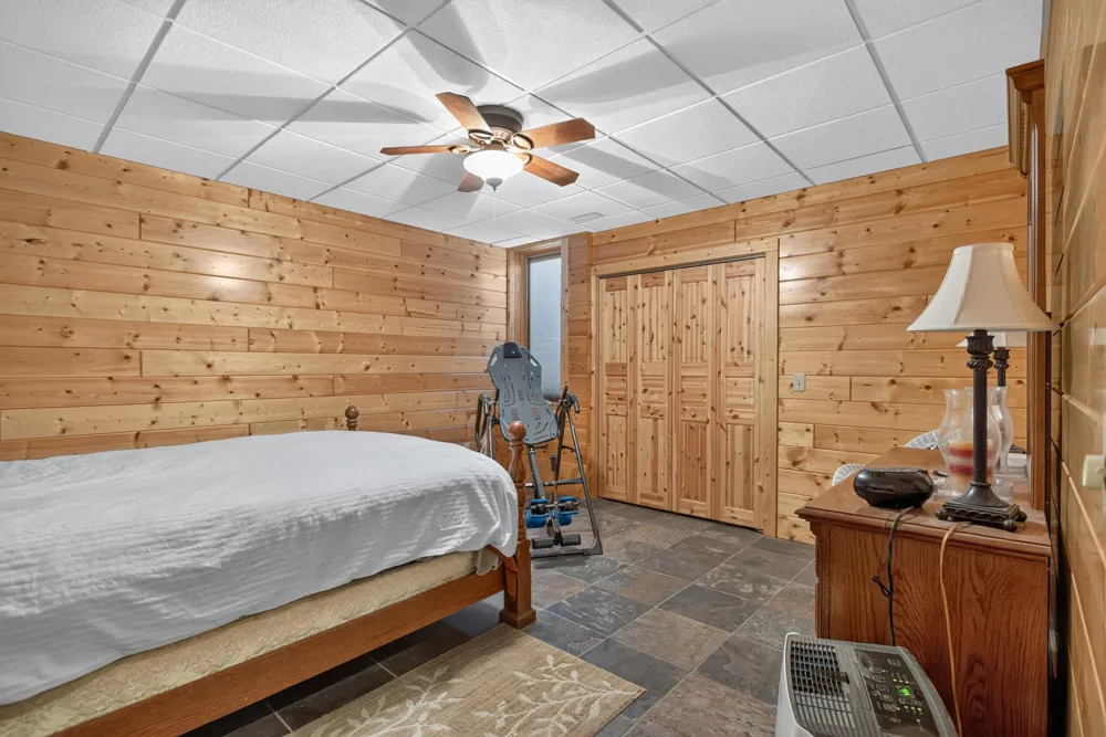 2405 Nicholson Lane Albion, MI 49224