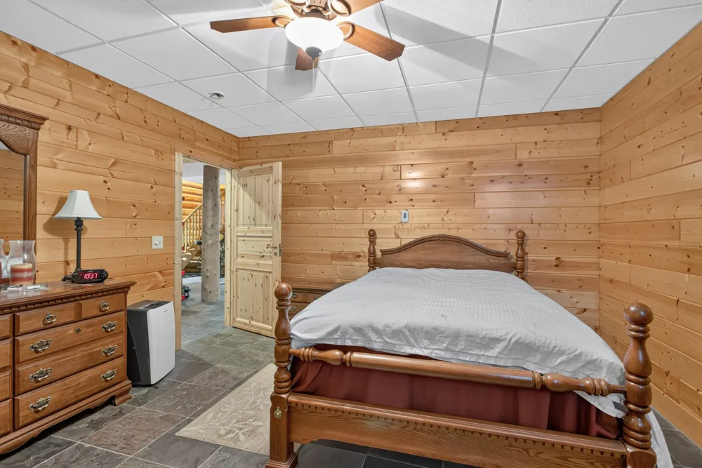 2405 Nicholson Lane Albion, MI 49224