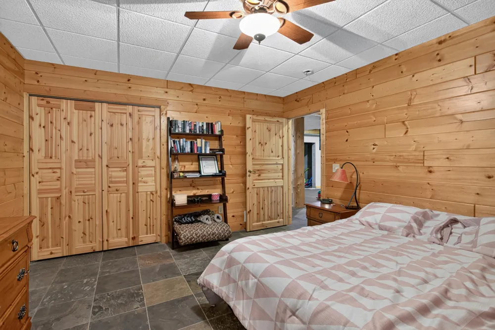 2405 Nicholson Lane Albion, MI 49224