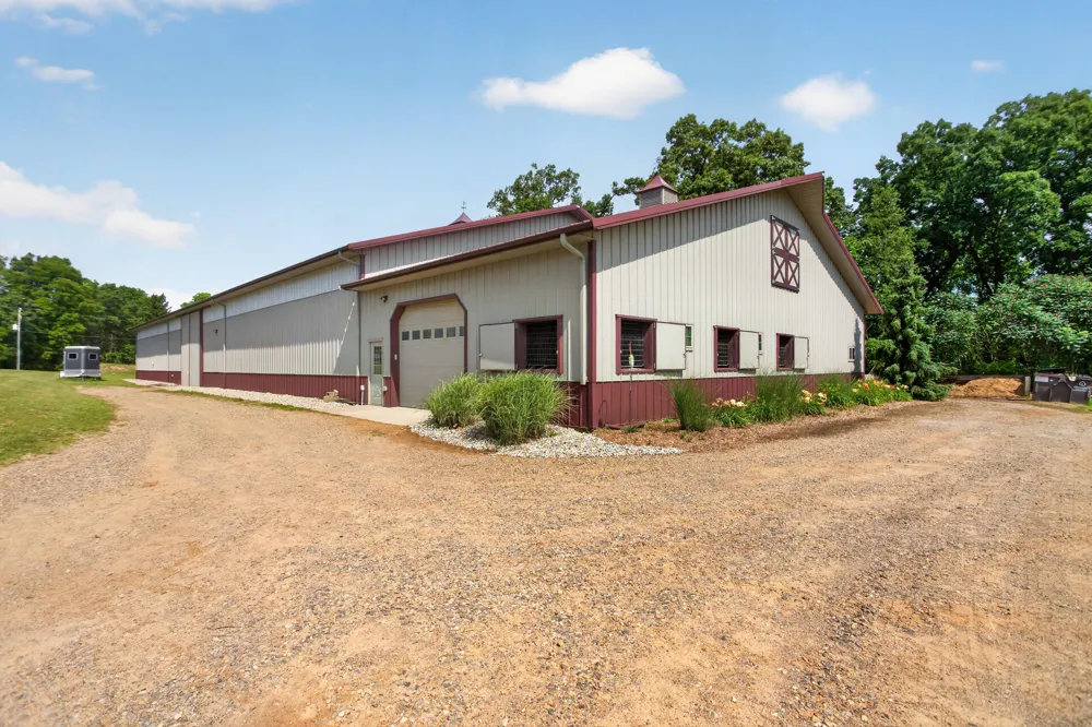 2405 Nicholson Lane Albion, MI 49224