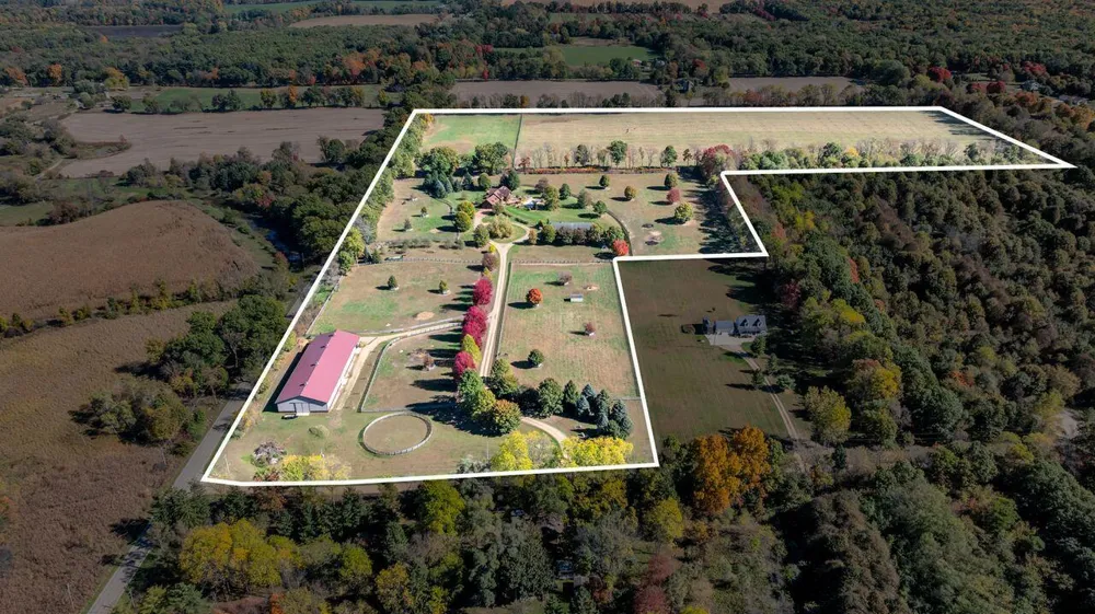 2405 Nicholson Lane Albion, MI 49224