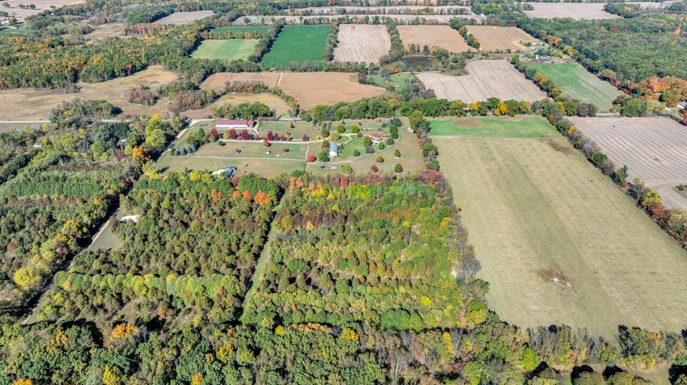 2405 Nicholson Lane Albion, MI 49224