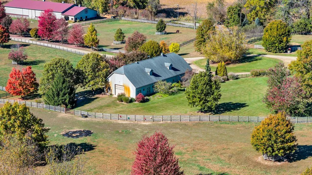 2405 Nicholson Lane Albion, MI 49224