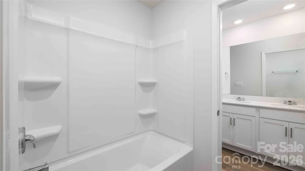 133 Piney Woods Road Fletcher, NC 28732