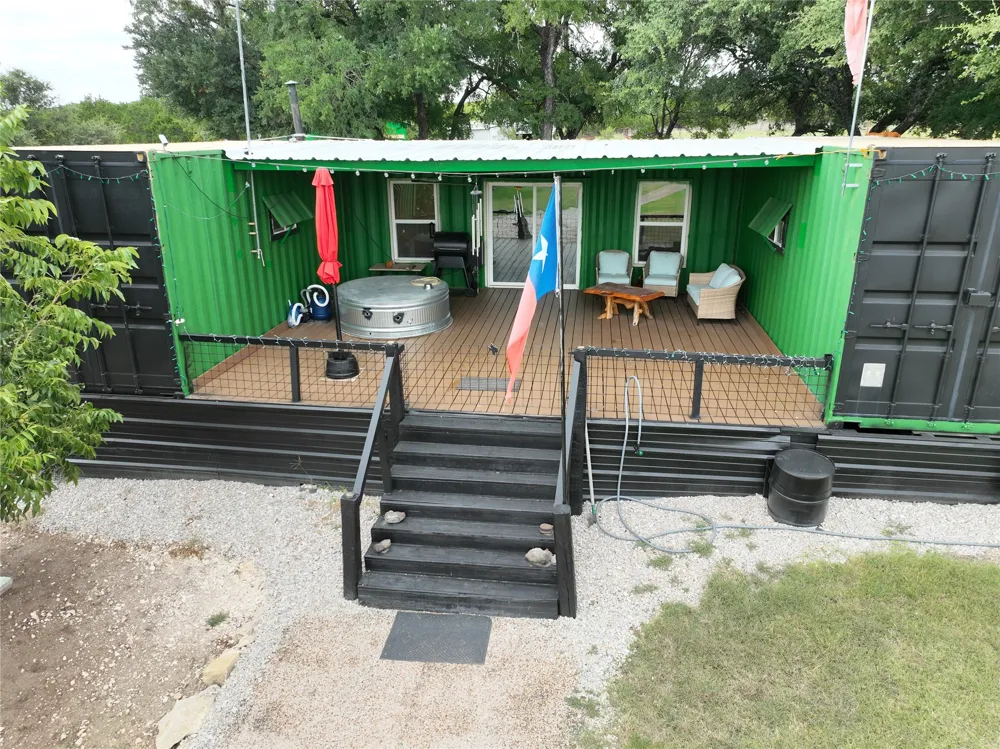 109 PR 2400 Iredell, TX 76649