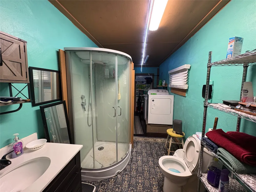 109 PR 2400 Iredell, TX 76649