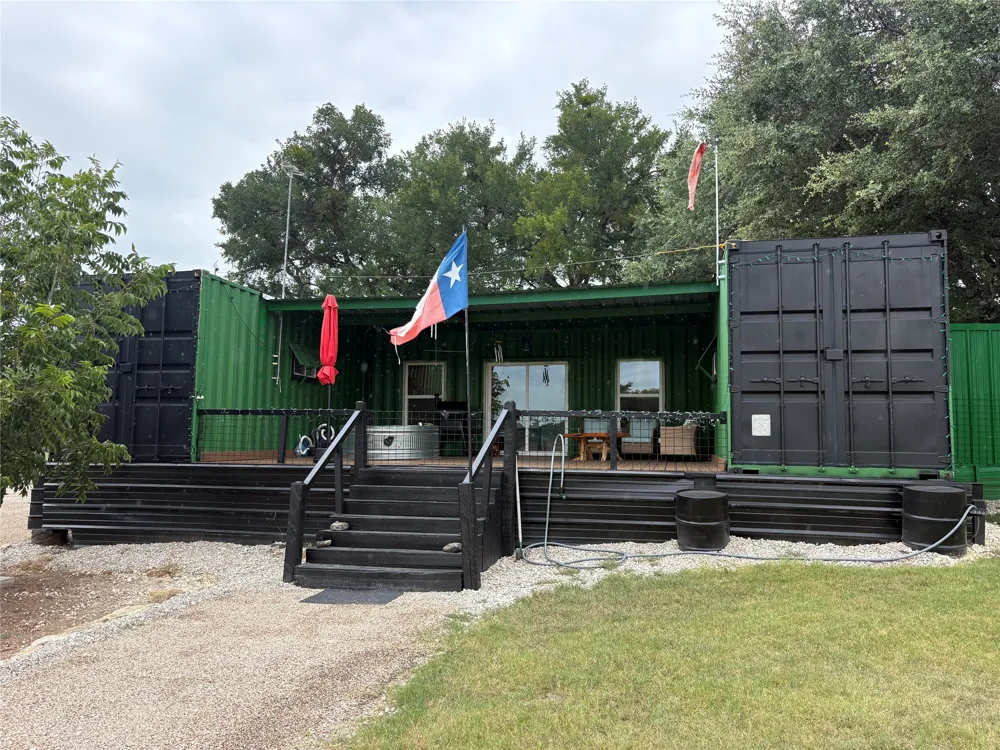 109 PR 2400 Iredell, TX 76649