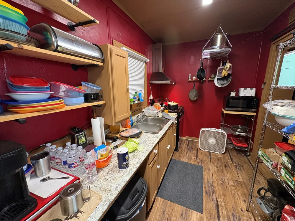 109 PR 2400 Iredell, TX 76649