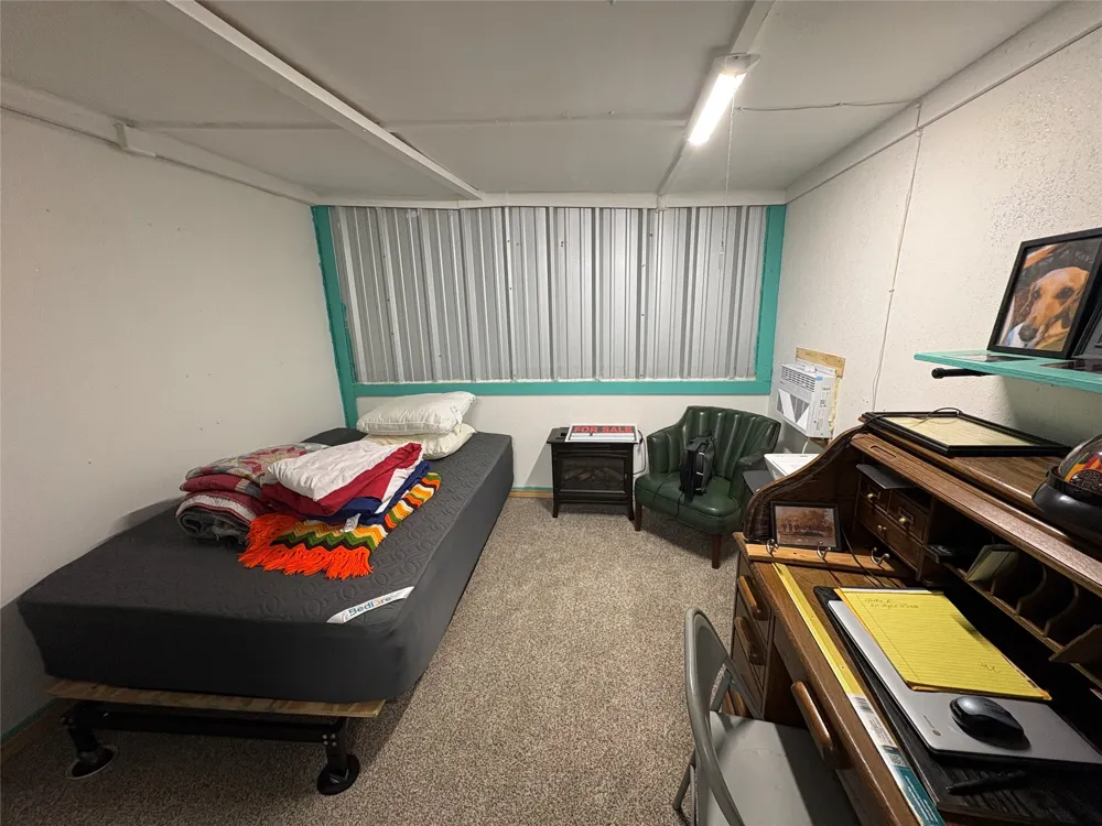 109 PR 2400 Iredell, TX 76649