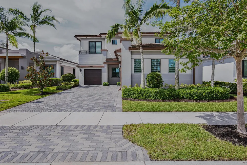 10890 Windward Street Parkland, FL 33076