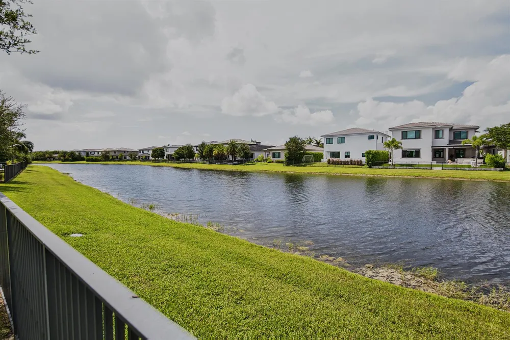 10890 Windward Street Parkland, FL 33076