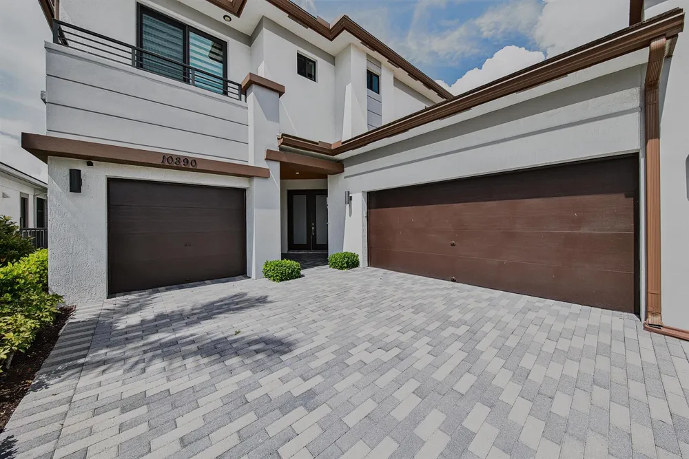 10890 Windward Street Parkland, FL 33076
