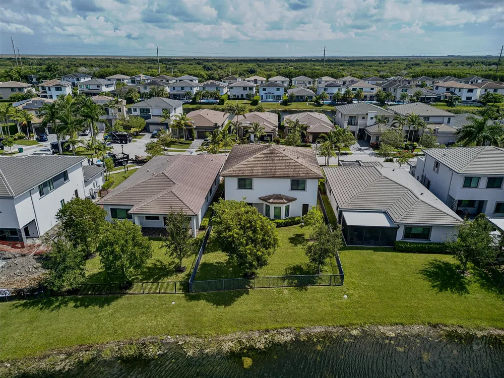 10890 Windward Street Parkland, FL 33076
