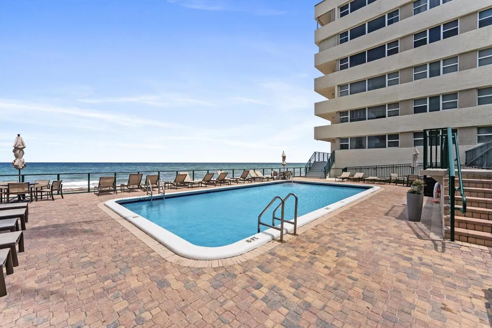 1237 HILLSBORO MILE #604 Hillsboro Beach, FL 33062