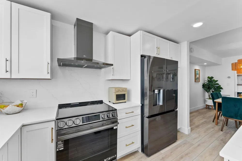 1237 HILLSBORO MILE #604 Hillsboro Beach, FL 33062