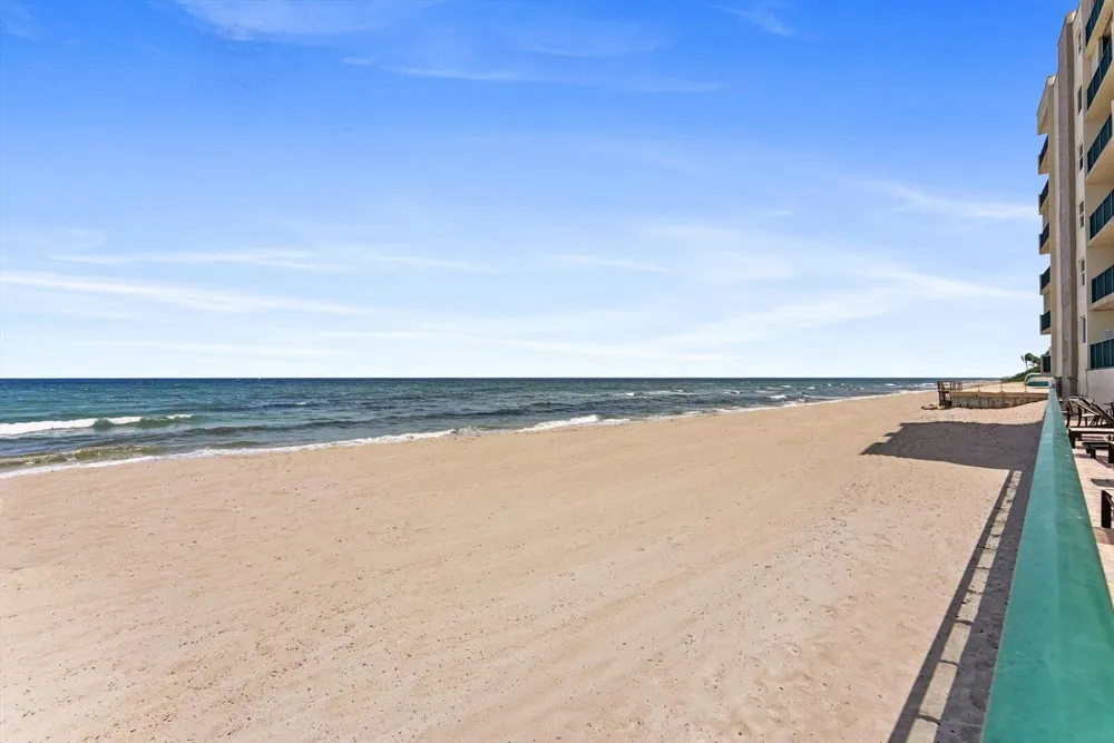 1237 HILLSBORO MILE #604 Hillsboro Beach, FL 33062