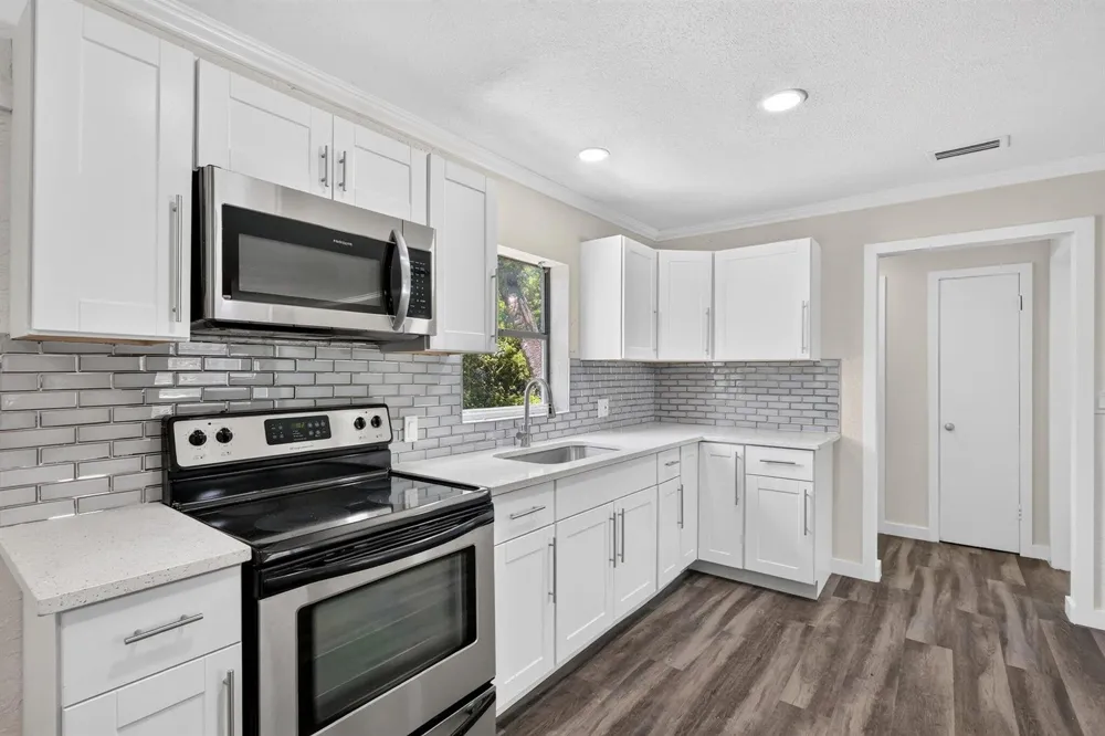 2205 44TH STREET Fort Pierce, FL 34946