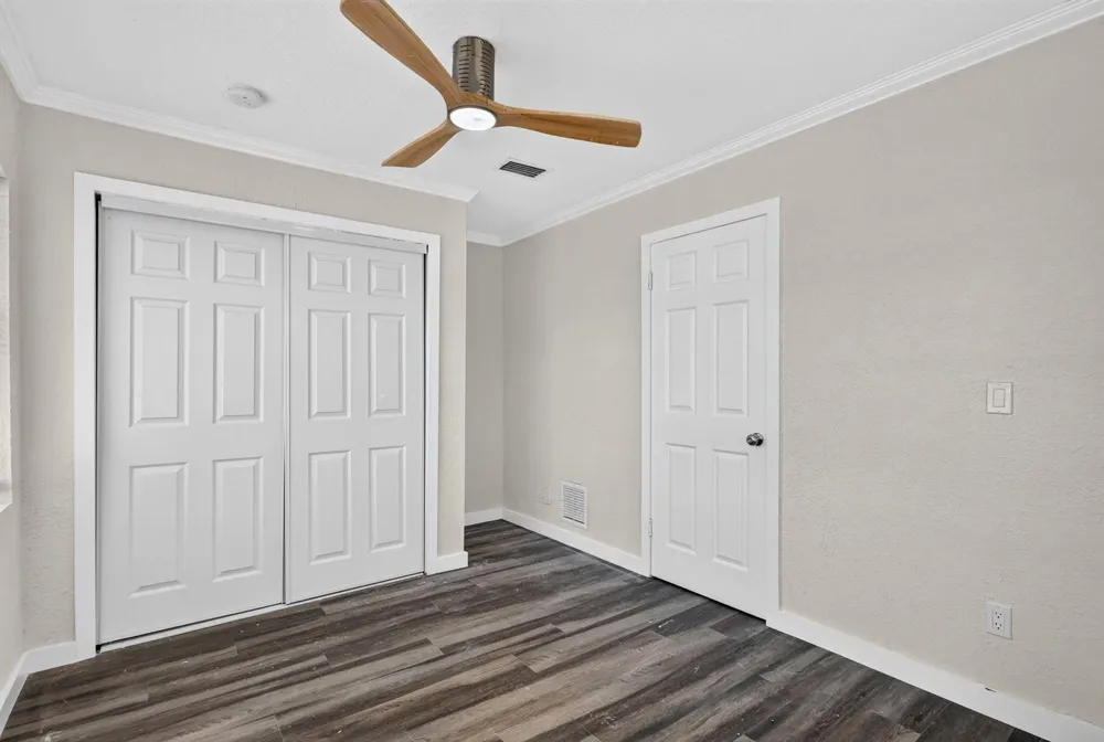 2205 44TH STREET Fort Pierce, FL 34946