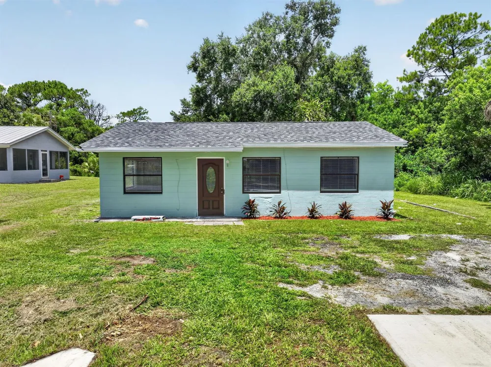 2205 44TH STREET Fort Pierce, FL 34946