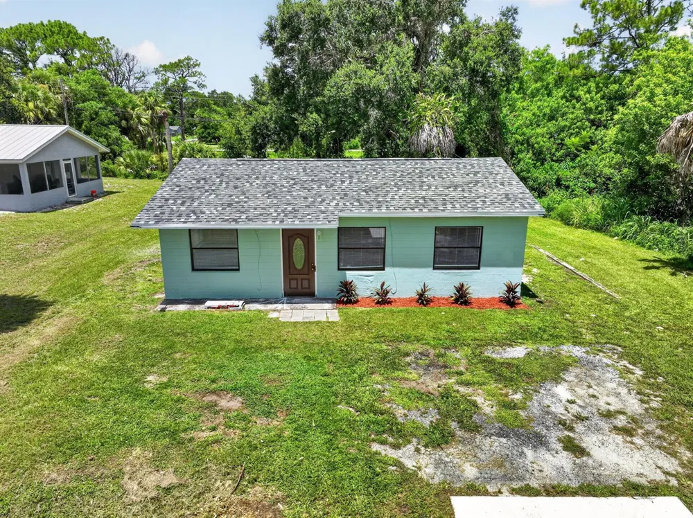 2205 44TH STREET Fort Pierce, FL 34946