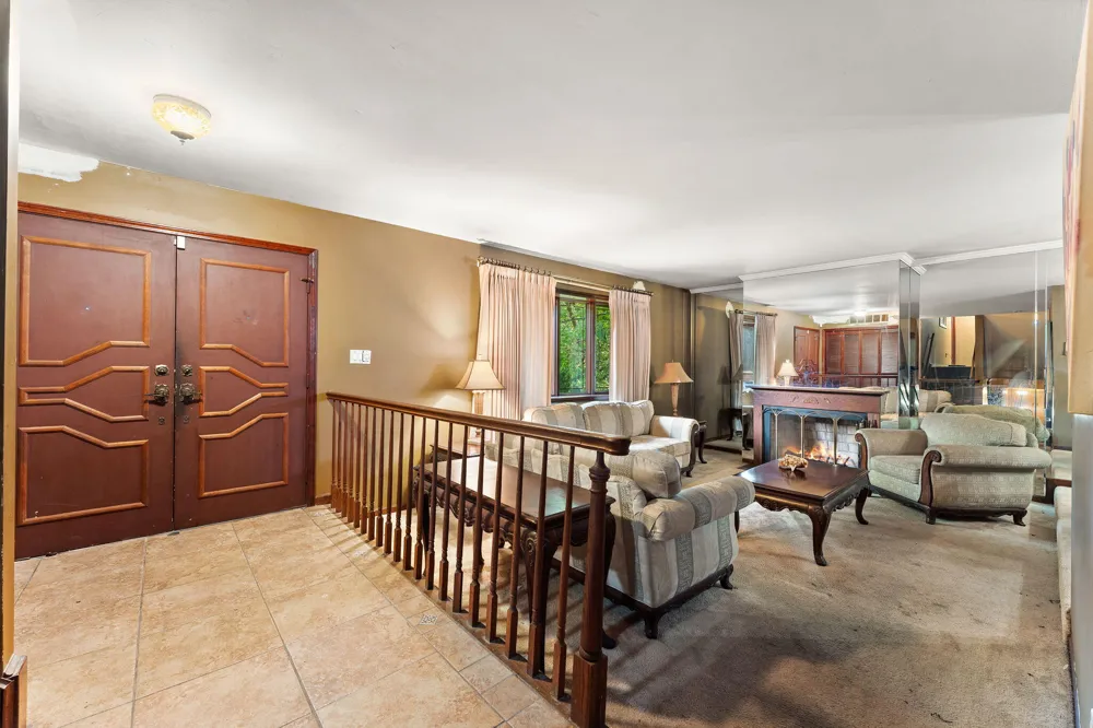 7633 Hemlock Avenue Gary, IN 46403