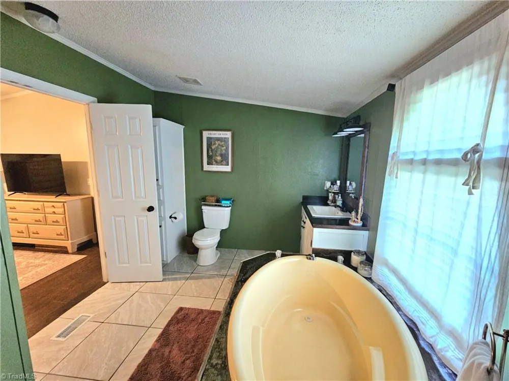 89 Sugar Maple Lane Pelham, NC 27311