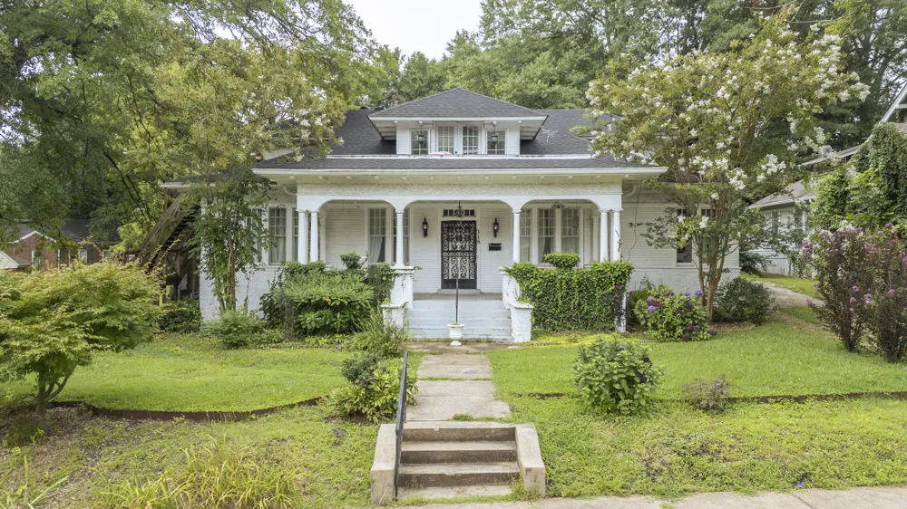 118 Arlington Ave Jackson, TN 38301