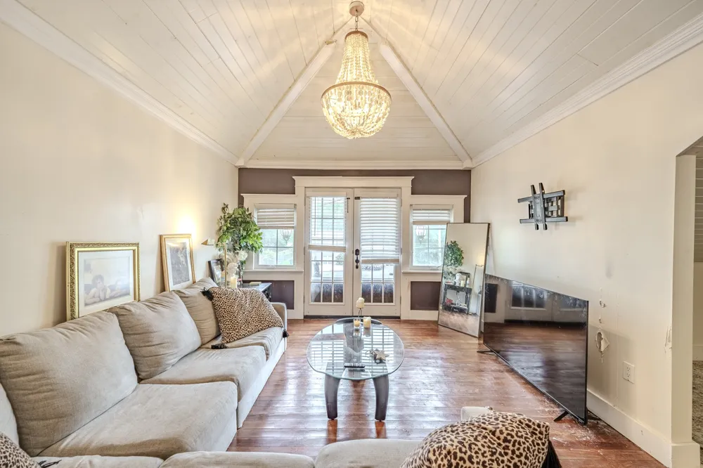 118 Arlington Ave Jackson, TN 38301