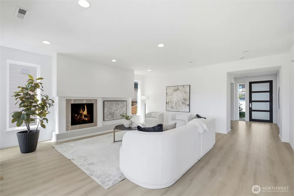 5810 160th Street SW Edmonds, WA 98026