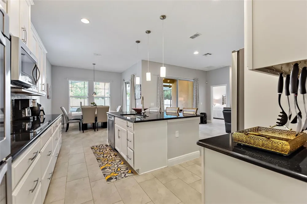 8719 CRESCENDO AVENUE Windermere, FL 34786
