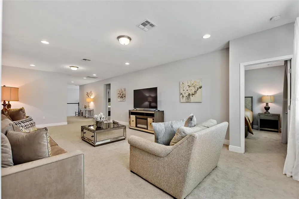 8719 CRESCENDO AVENUE Windermere, FL 34786