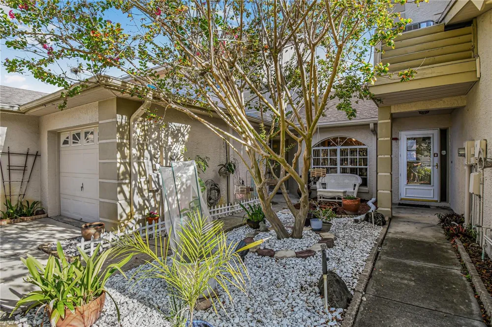 2586 PINE COVE LANE Clearwater, FL 33761