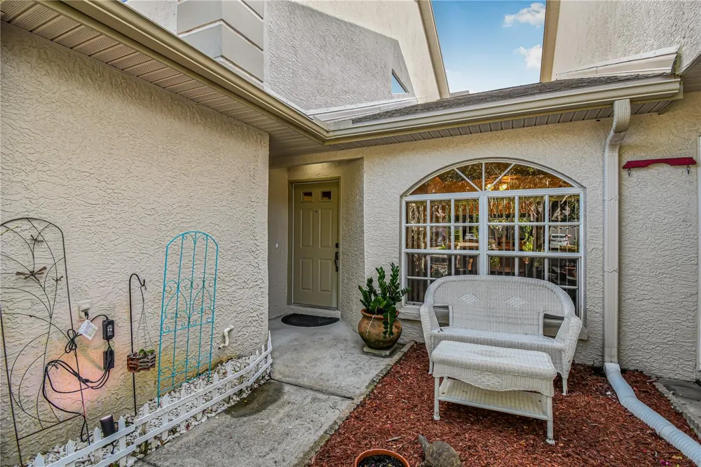 2586 PINE COVE LANE Clearwater, FL 33761