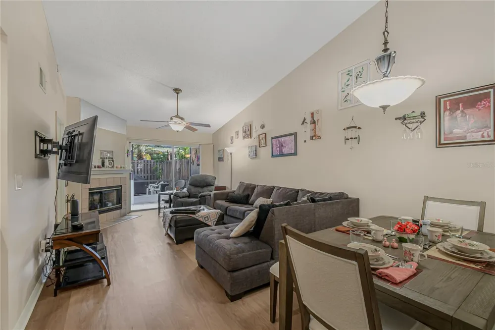 2586 PINE COVE LANE Clearwater, FL 33761