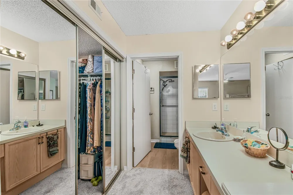 2586 PINE COVE LANE Clearwater, FL 33761