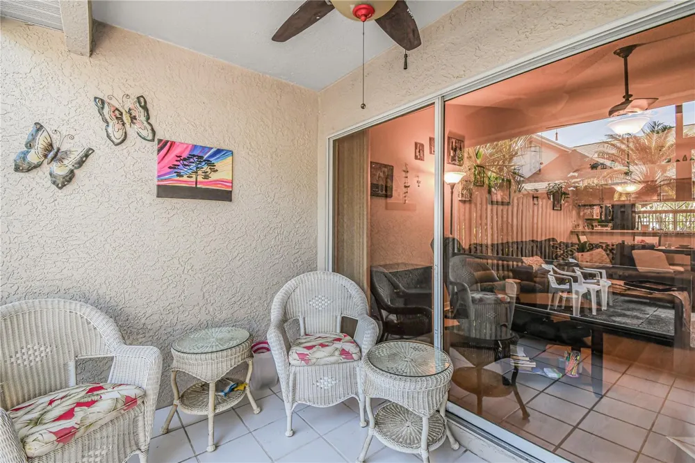 2586 PINE COVE LANE Clearwater, FL 33761