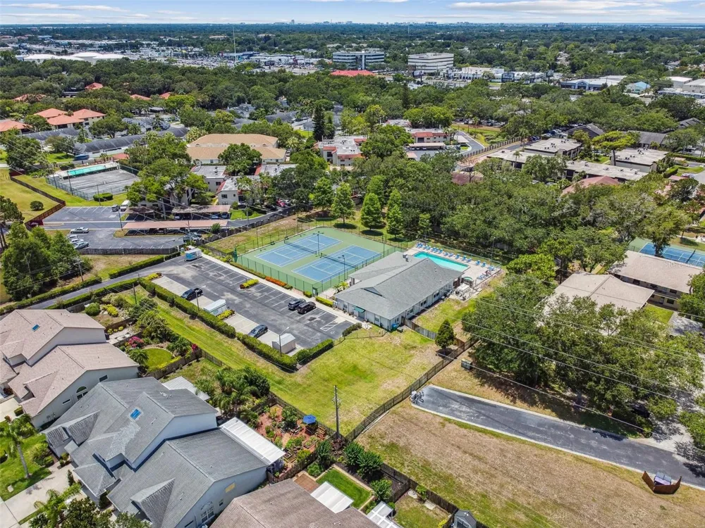 2586 PINE COVE LANE Clearwater, FL 33761