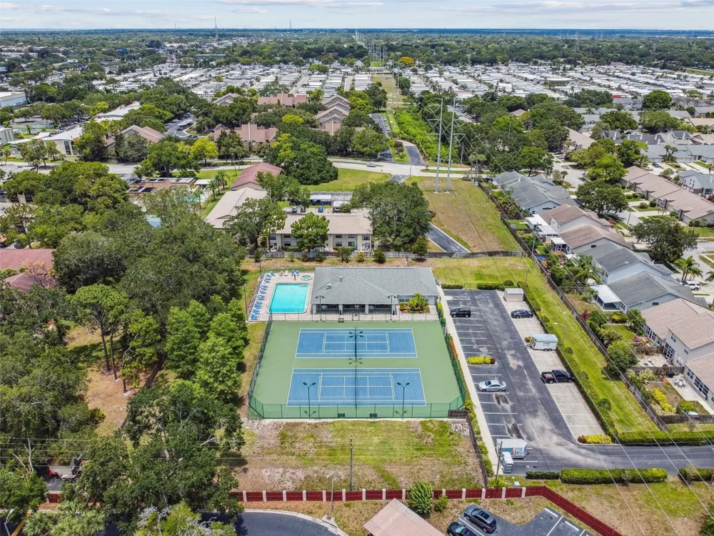 2586 PINE COVE LANE Clearwater, FL 33761