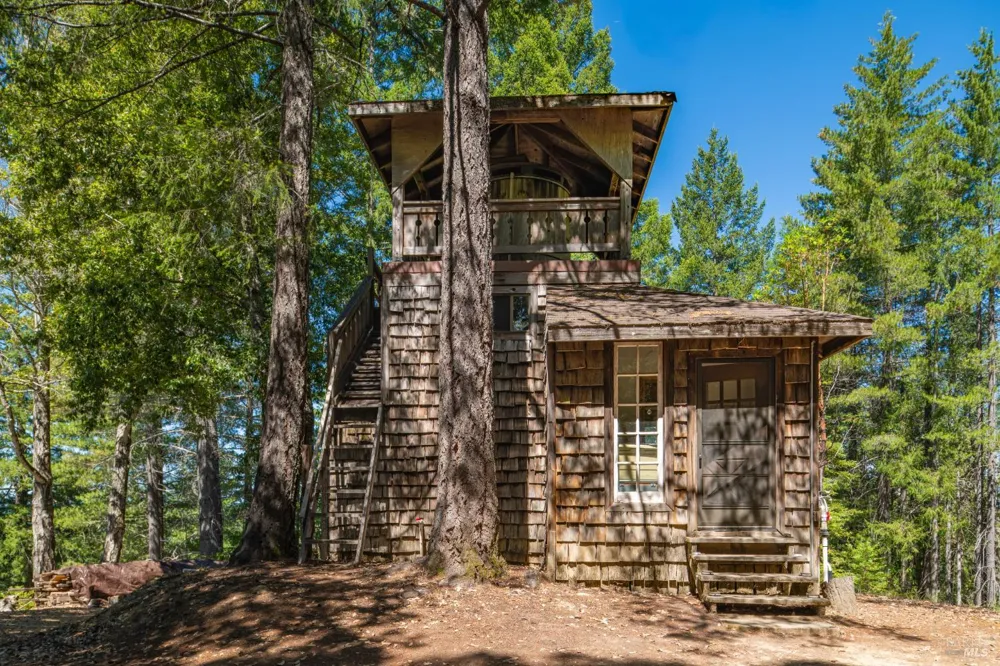 33790 Annapolis Road Annapolis, CA 95412
