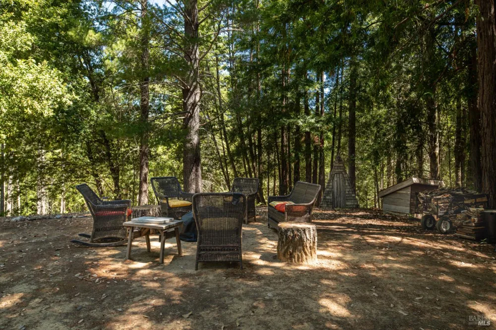 33790 Annapolis Road Annapolis, CA 95412