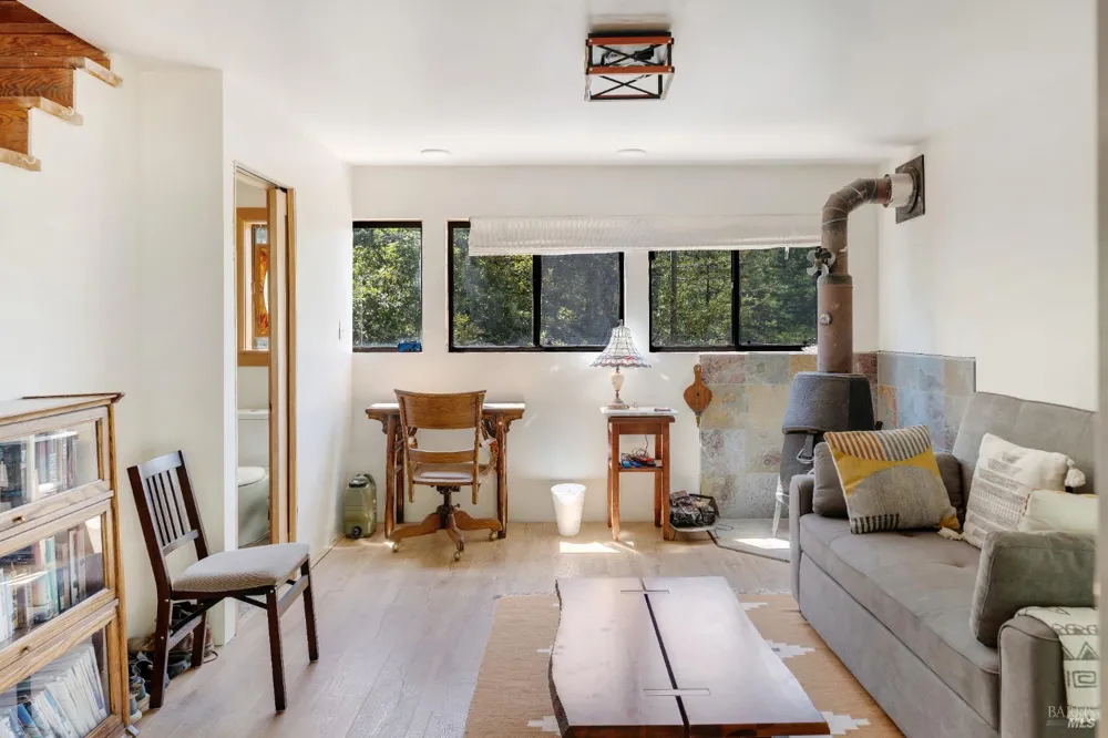 33790 Annapolis Road Annapolis, CA 95412