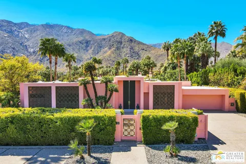 1415 Camino Centro