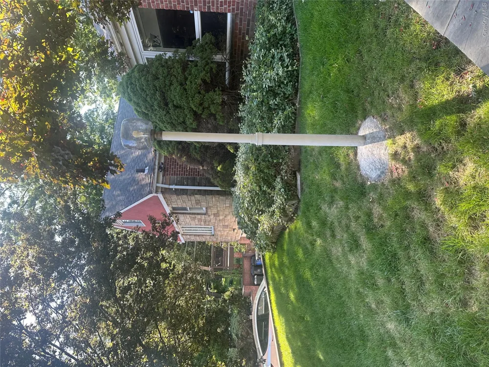 193-25 Keno Avenue Holliswood, NY 11423