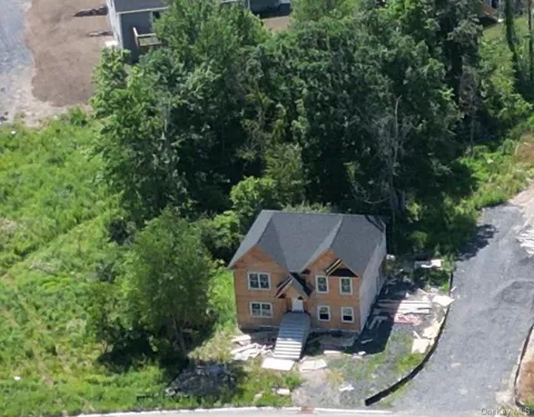 39 Southfield Falls